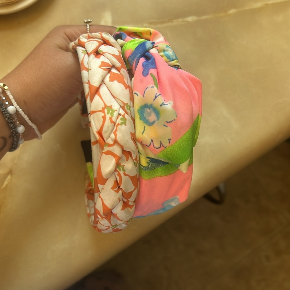 2 headbands - Picture 4 of 4